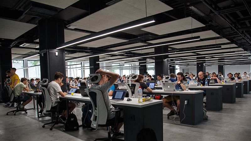 ¿Se puede aprobar una oposición trabajando?